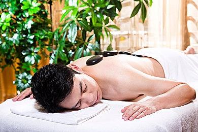 《塞尔达传说：旷野之息2》新截图 光照效果真棒